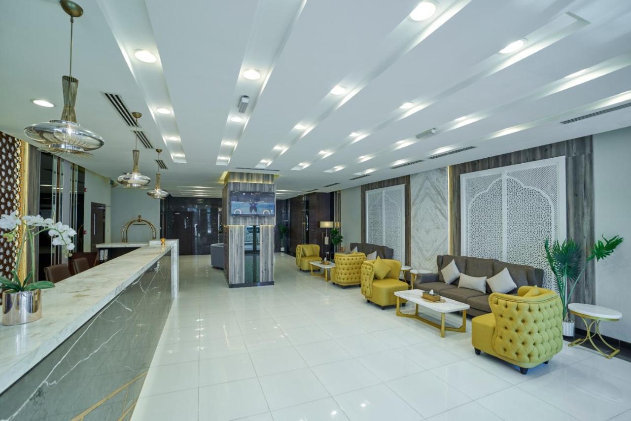 Afaq Tower Apartamento Manama Exterior foto